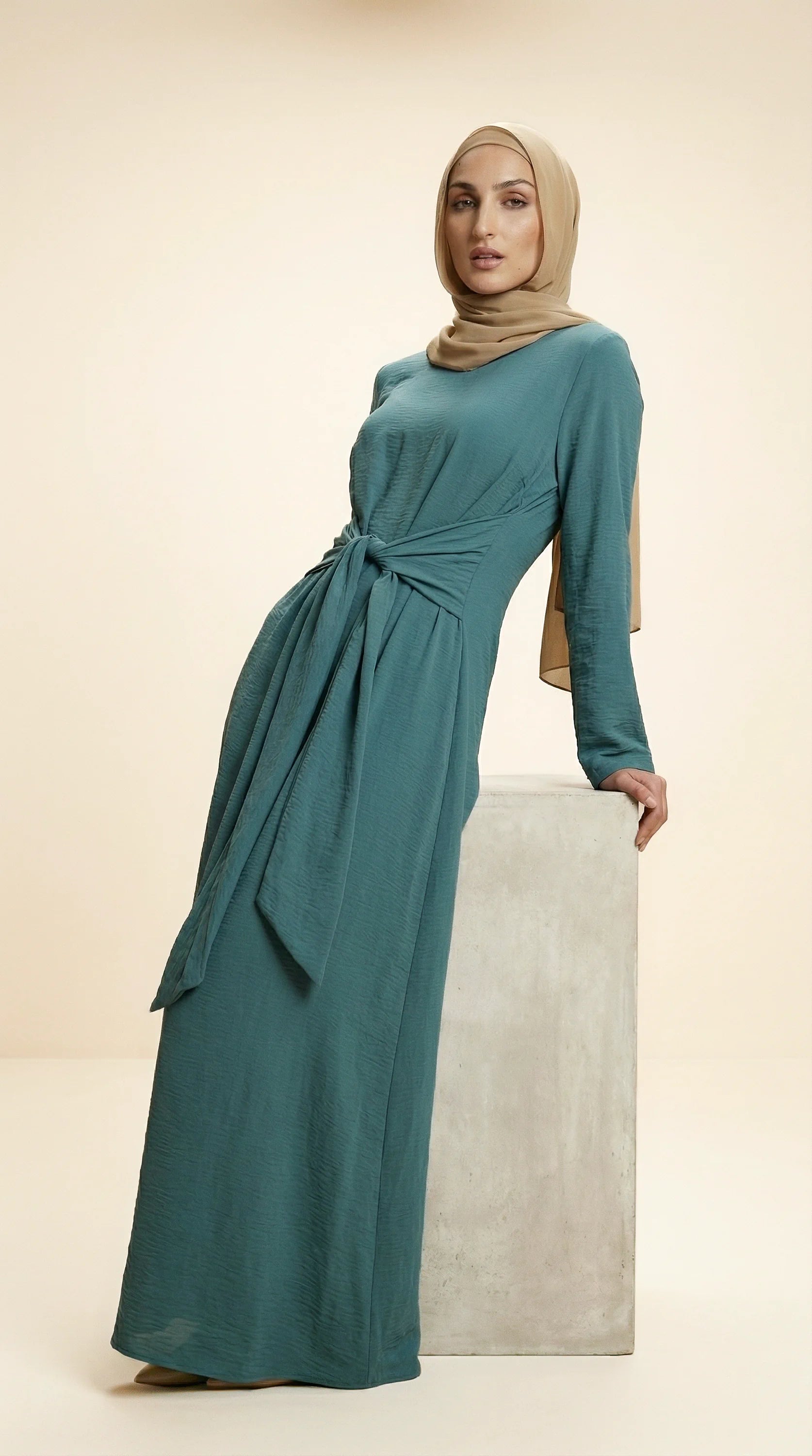 BELTAURA™ Tie-Waist Abaya