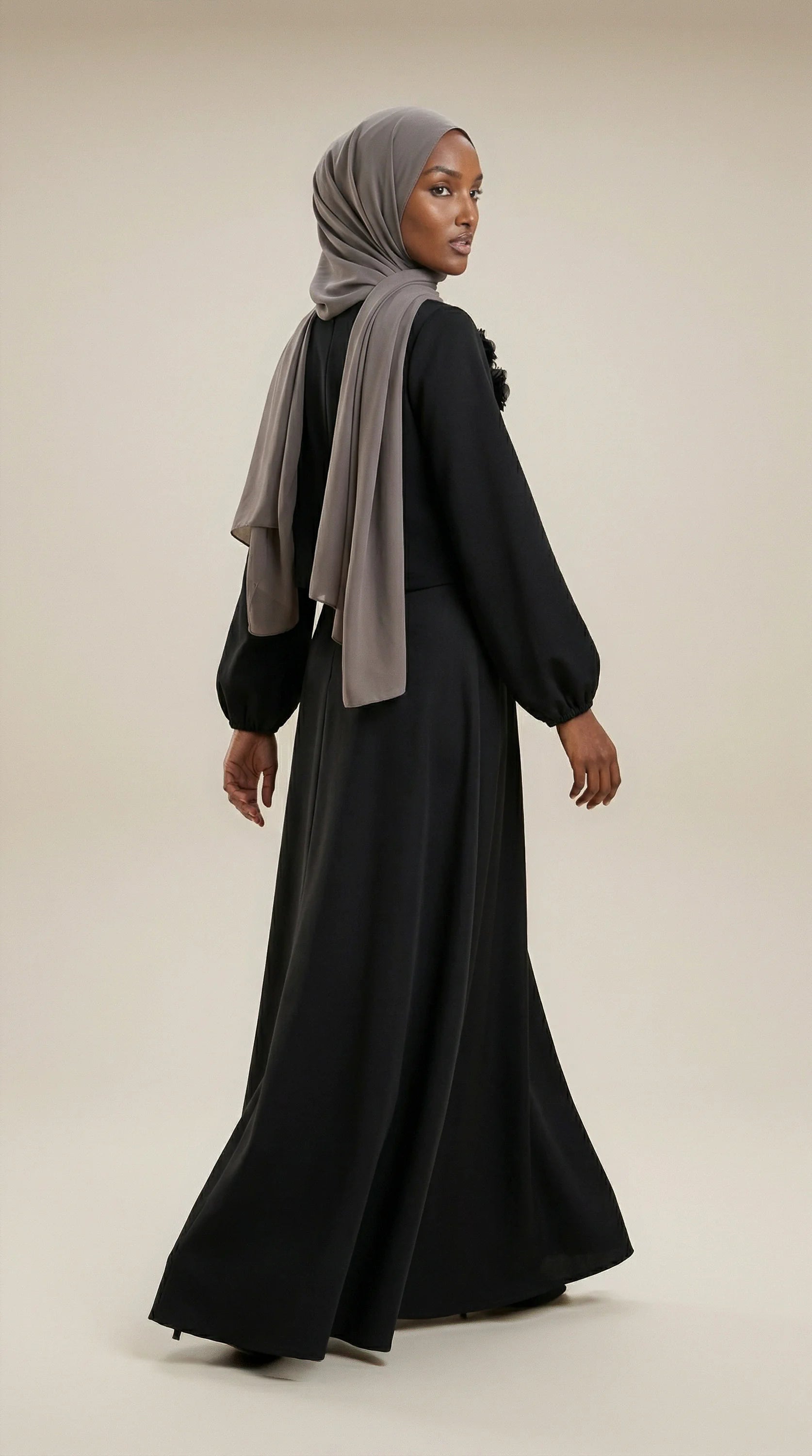 COHERA™ Rosette Skirt Set