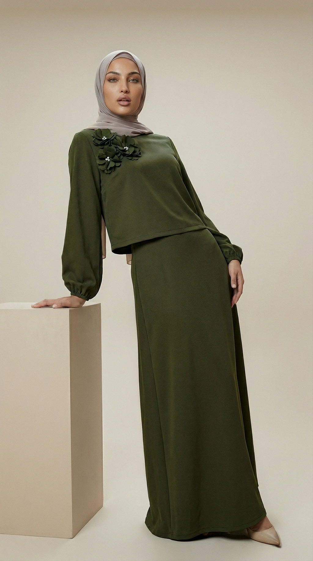 COHERA™ Rosette Skirt Set