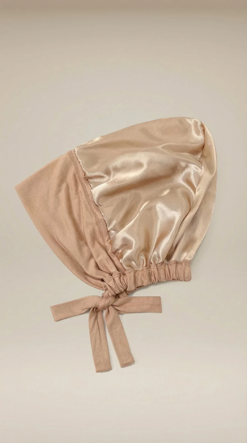 STAYPUT™ Satin-Lined Undercap