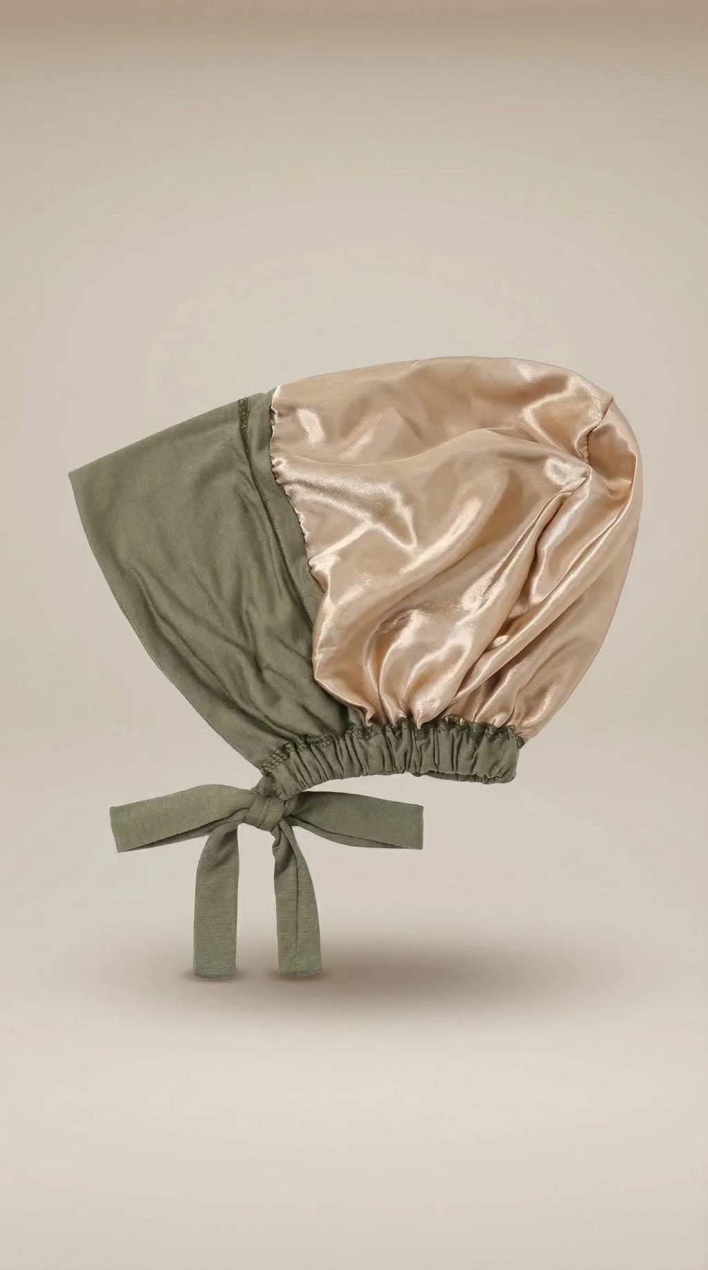 STAYPUT™ Satin-Lined Undercap