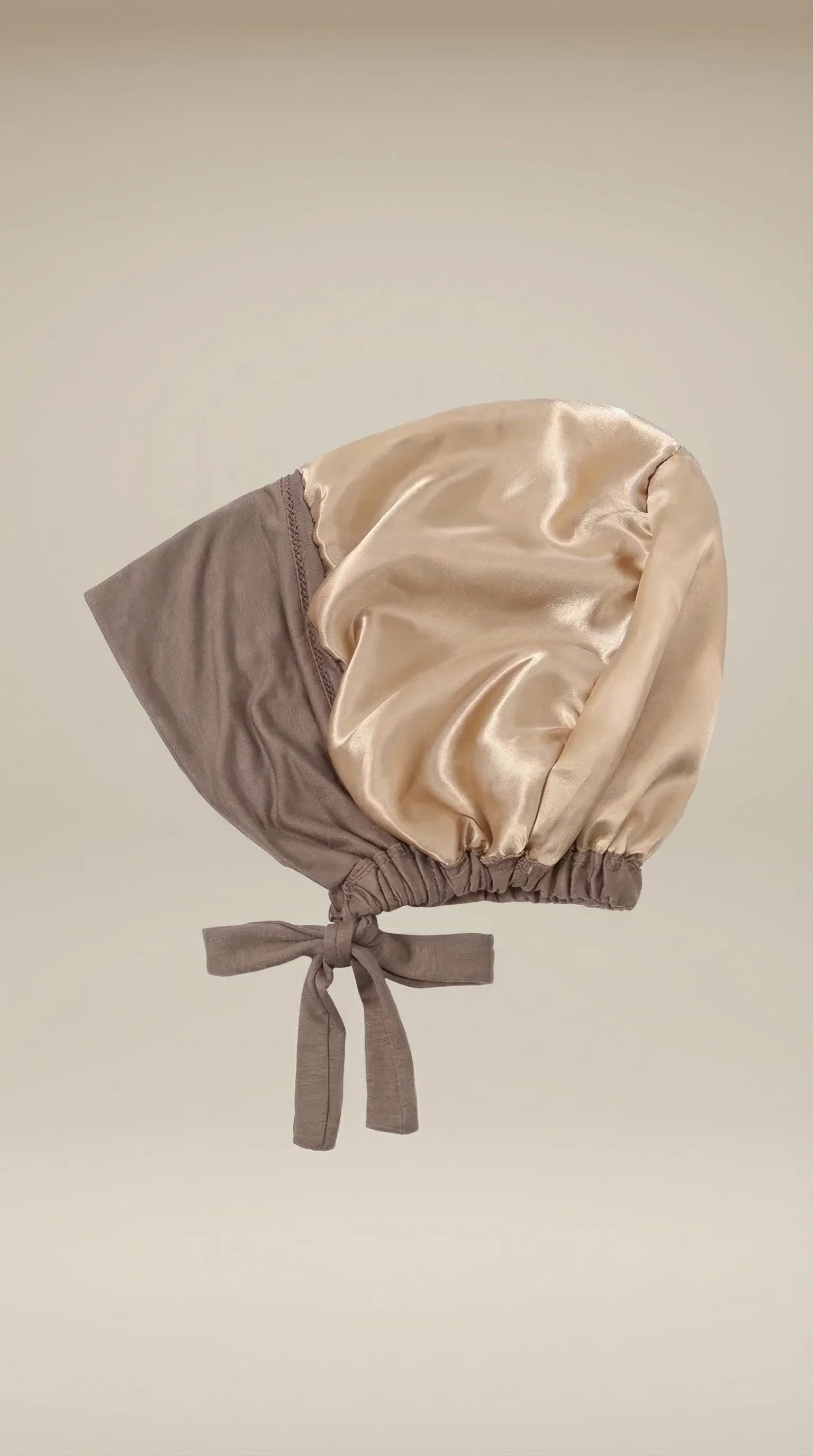 STAYPUT™ Satin-Lined Undercap
