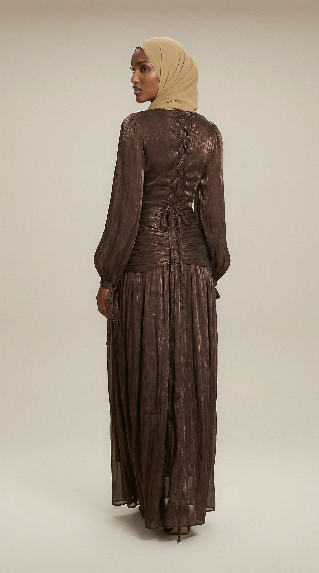 GALA-LUXE™ Ruched Lace-Back Abaya