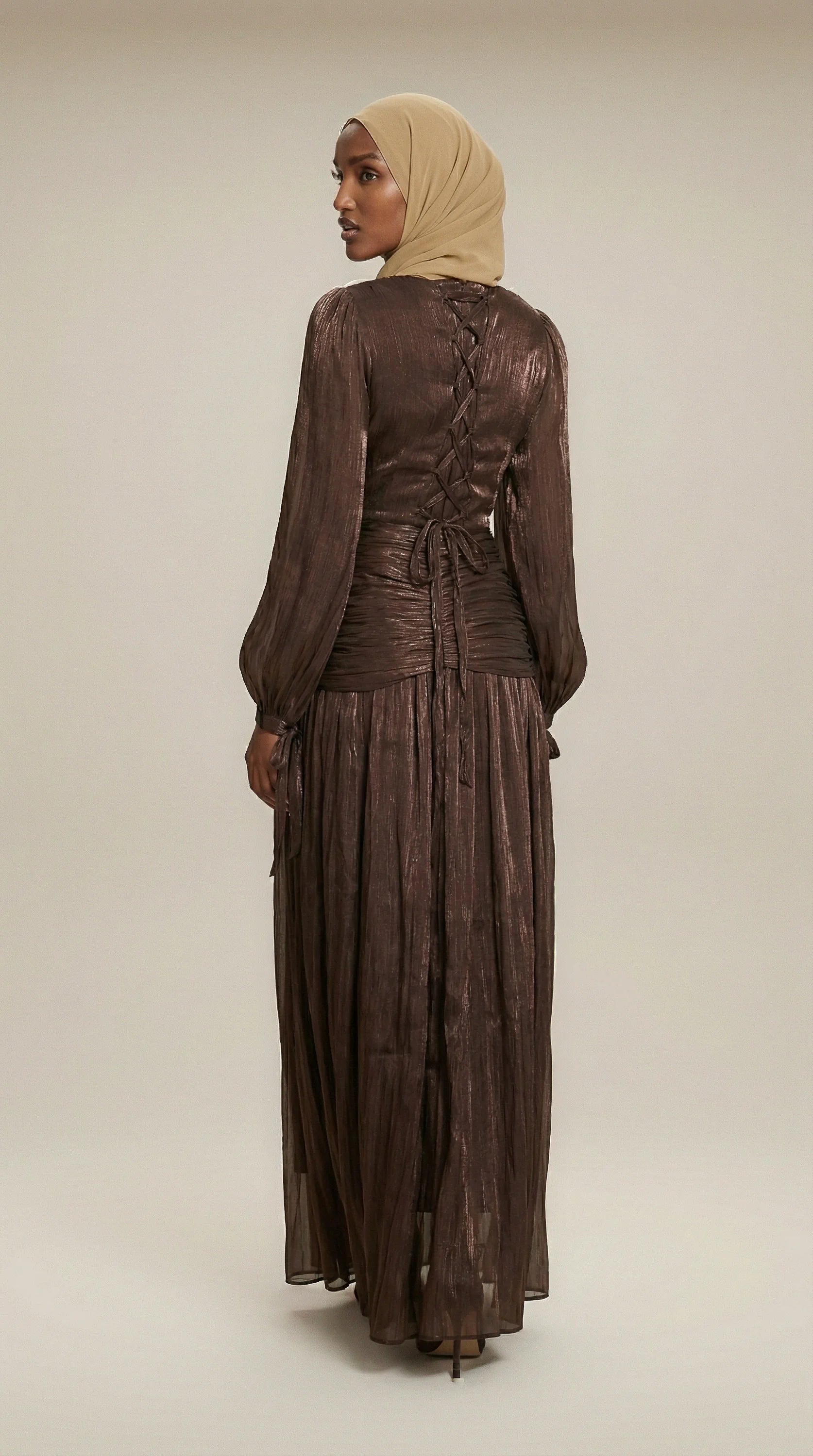 GALA-LUXE™ Ruched Lace-Back Abaya