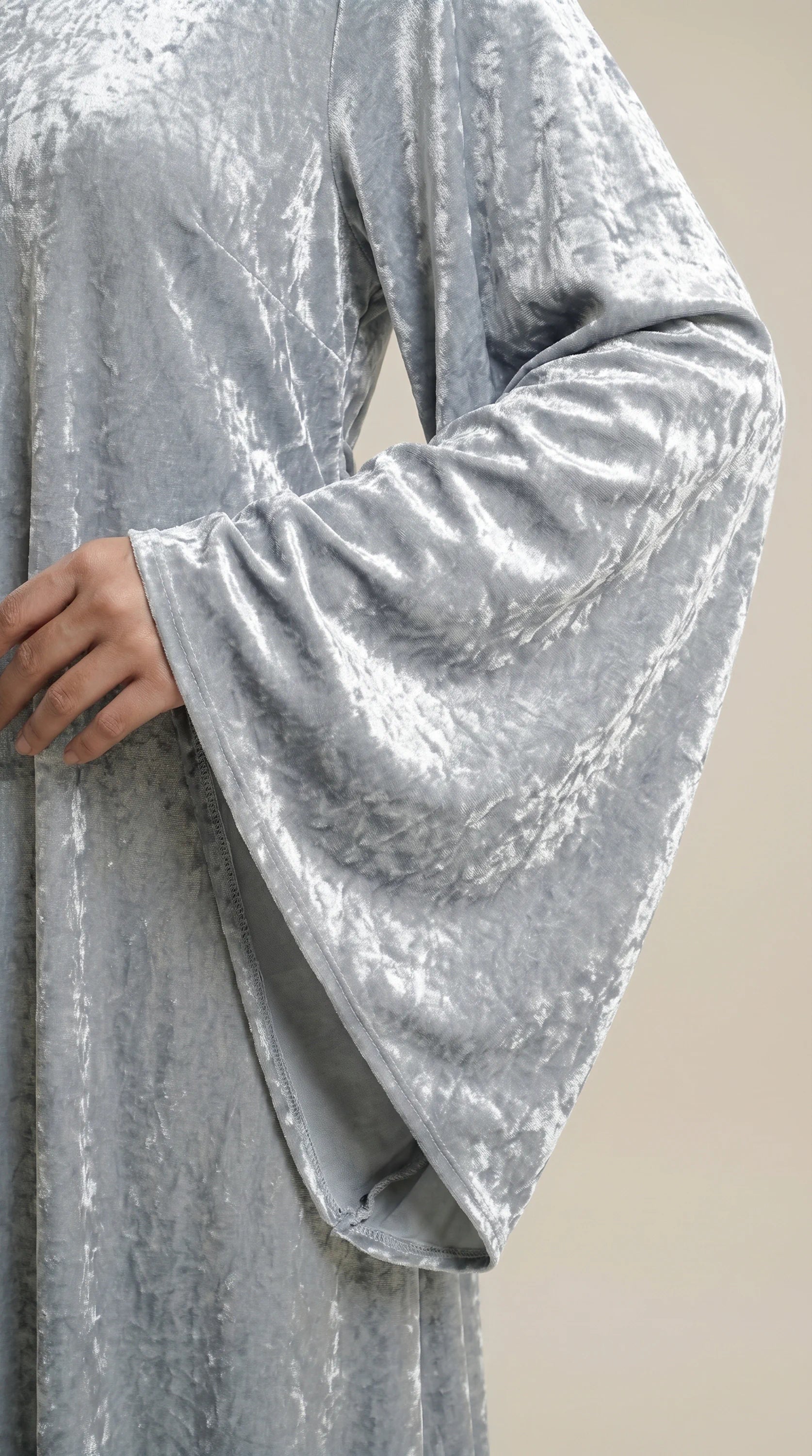 GALA-LUXE™ Satin Veil Sleeve Abaya