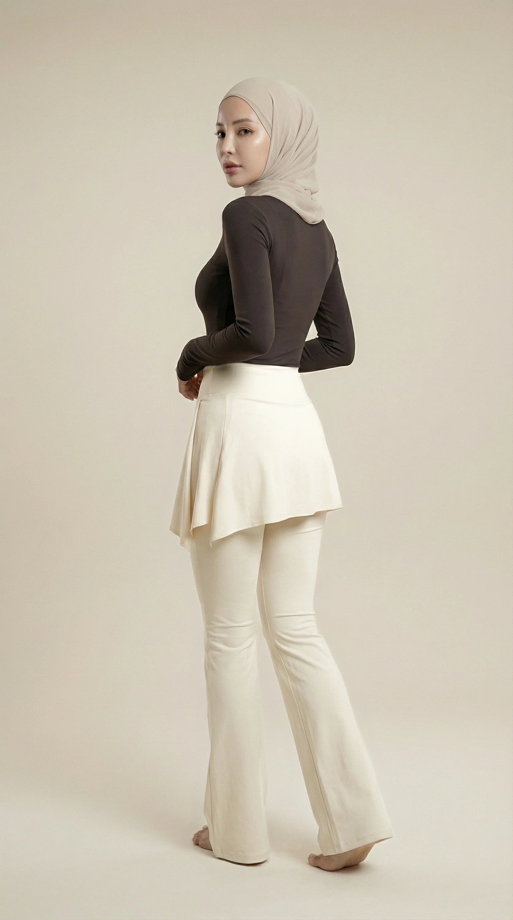 MOVEFORM™ Skirted Flare Pants