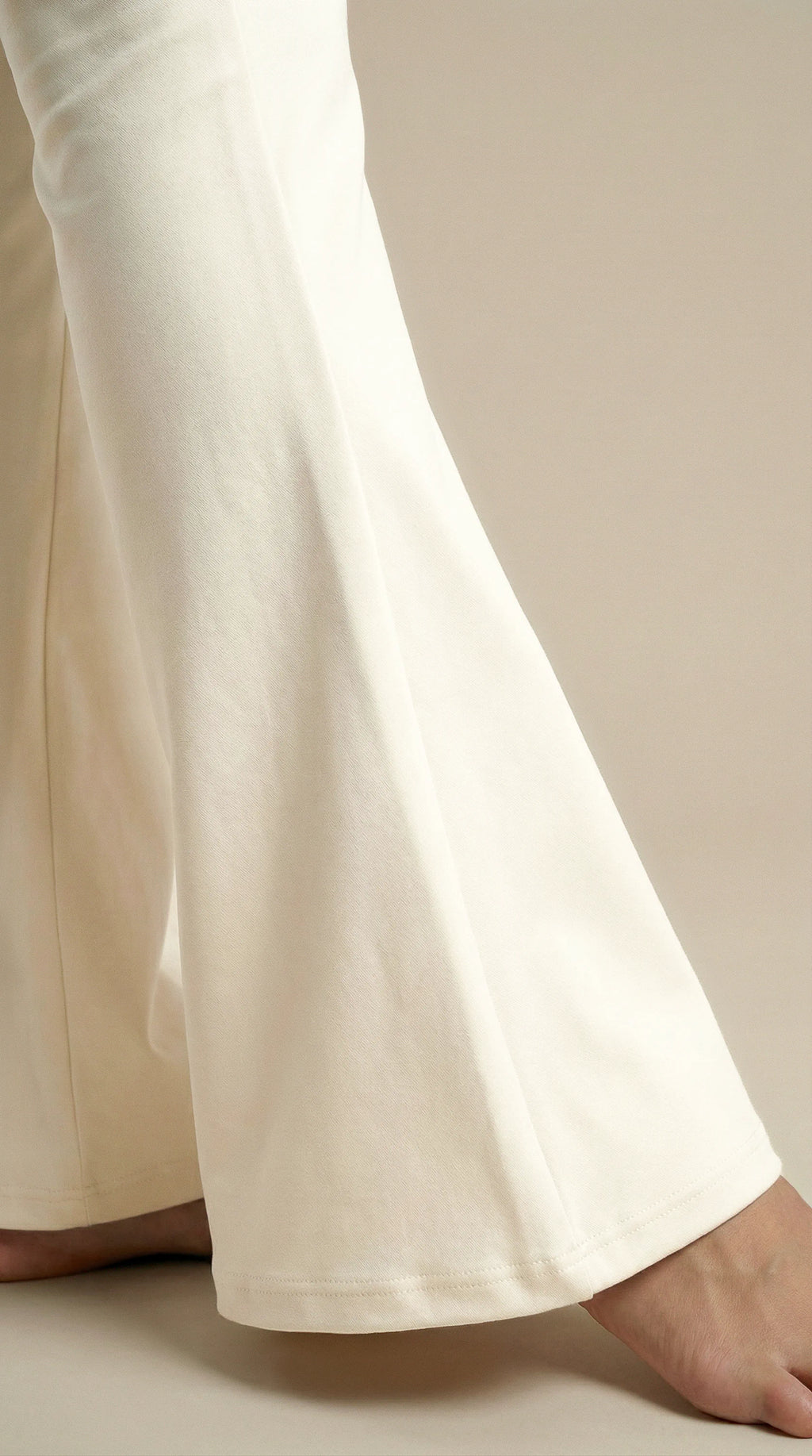 MOVEFORM™ Skirted Flare Pants