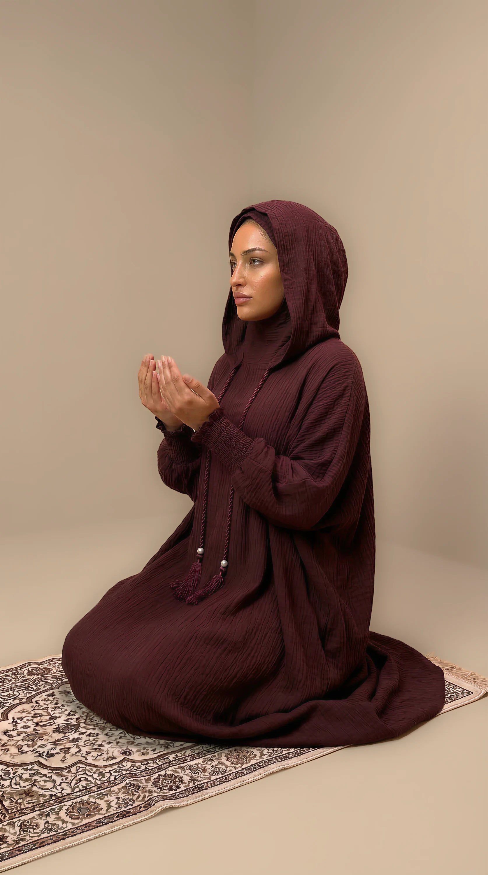 SERENITY™ Hooded Abaya