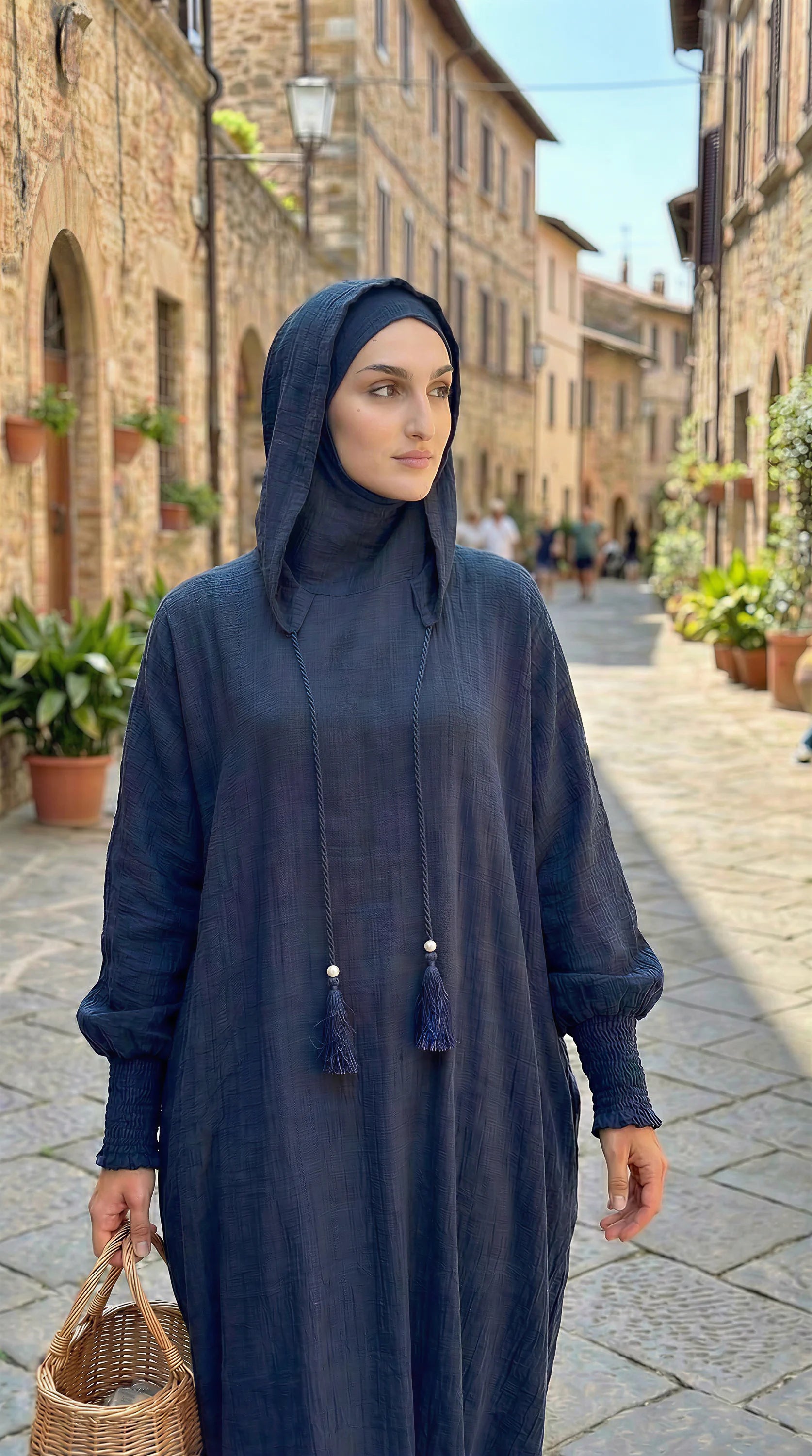 SERENITY™ Hooded Abaya