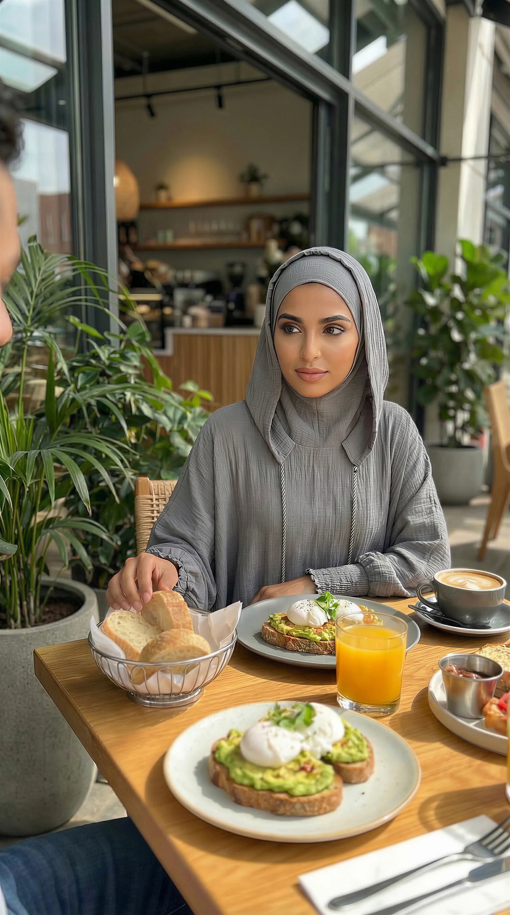 SERENITY™ Hooded Abaya