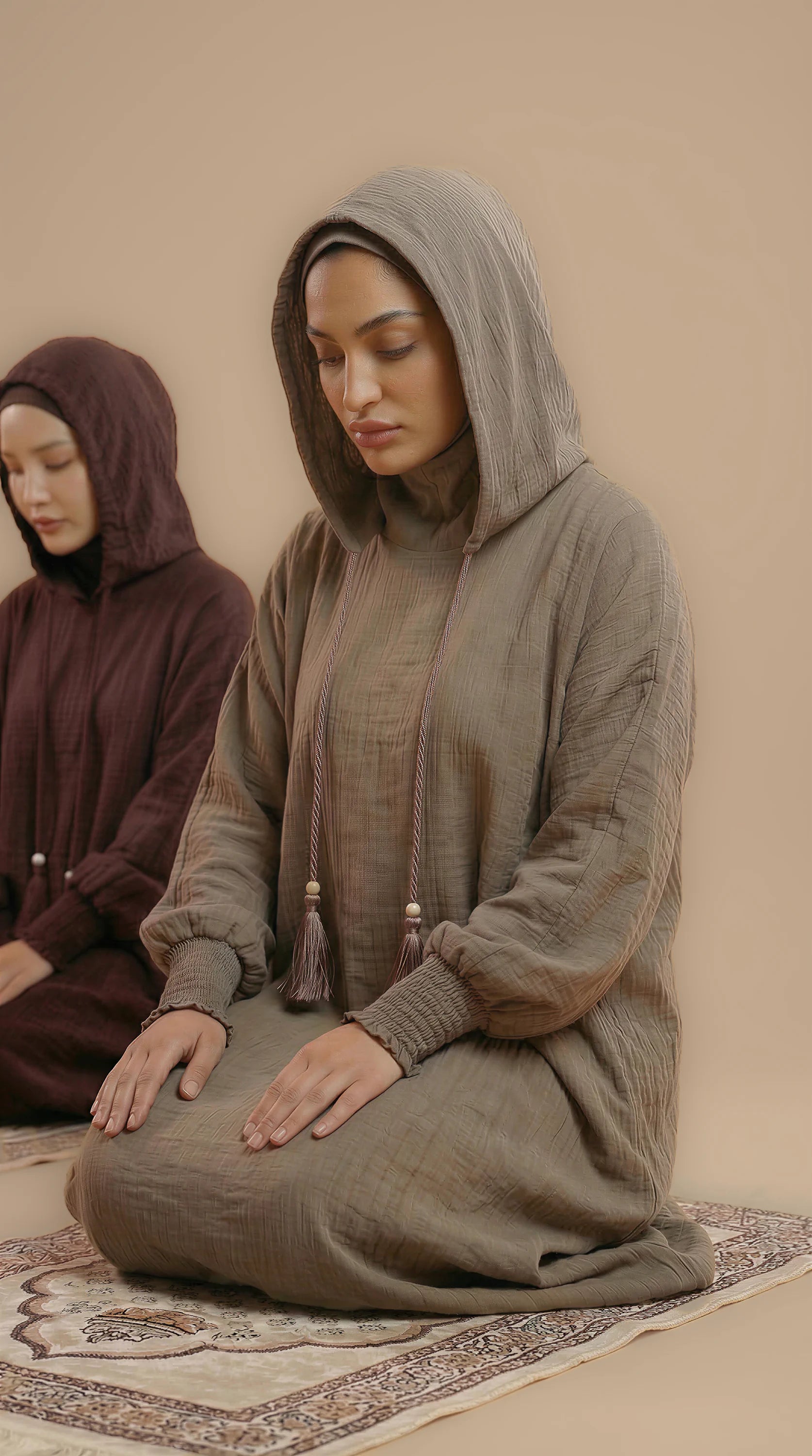 SERENITY™ Hooded Abaya