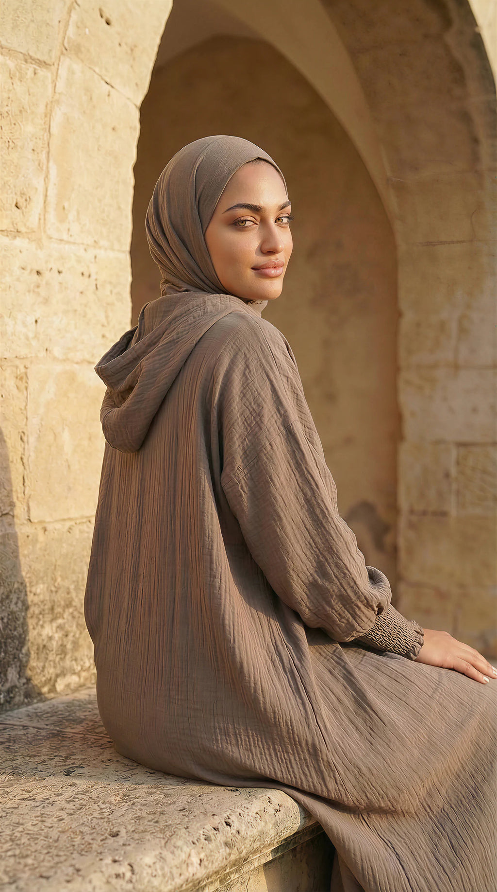 SERENITY™ Hooded Abaya